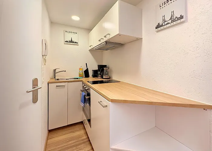 Innsbruck Old Town Studio I 24-7 Self-Check-In Lägenhet
